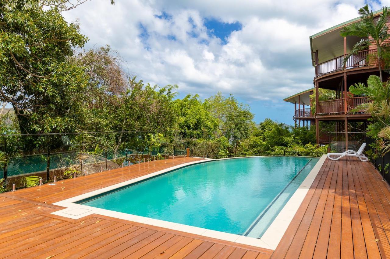 Casuarina Cove Apartments Hamilton Island Eksteriør billede